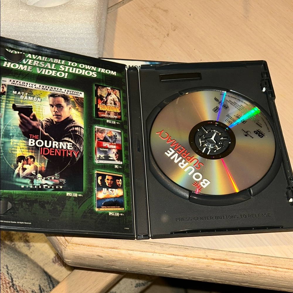 The Bourne Supremacy and The Bourne Ultimatum DVD Set - Picture 5 of 7